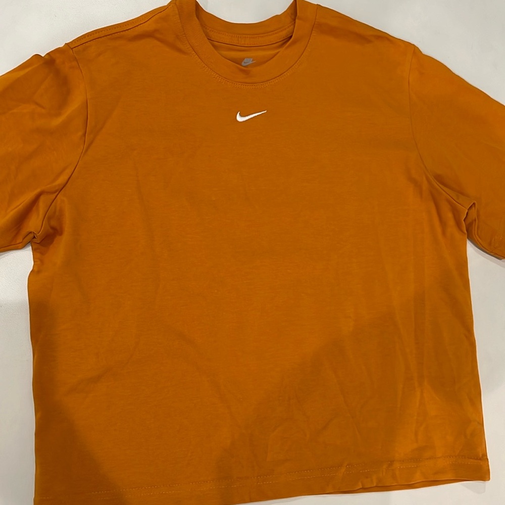 Nike the Tee